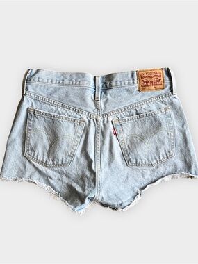 Levi’s 501 Original Cutoff Shorts Light Wash High Rise Size 29
